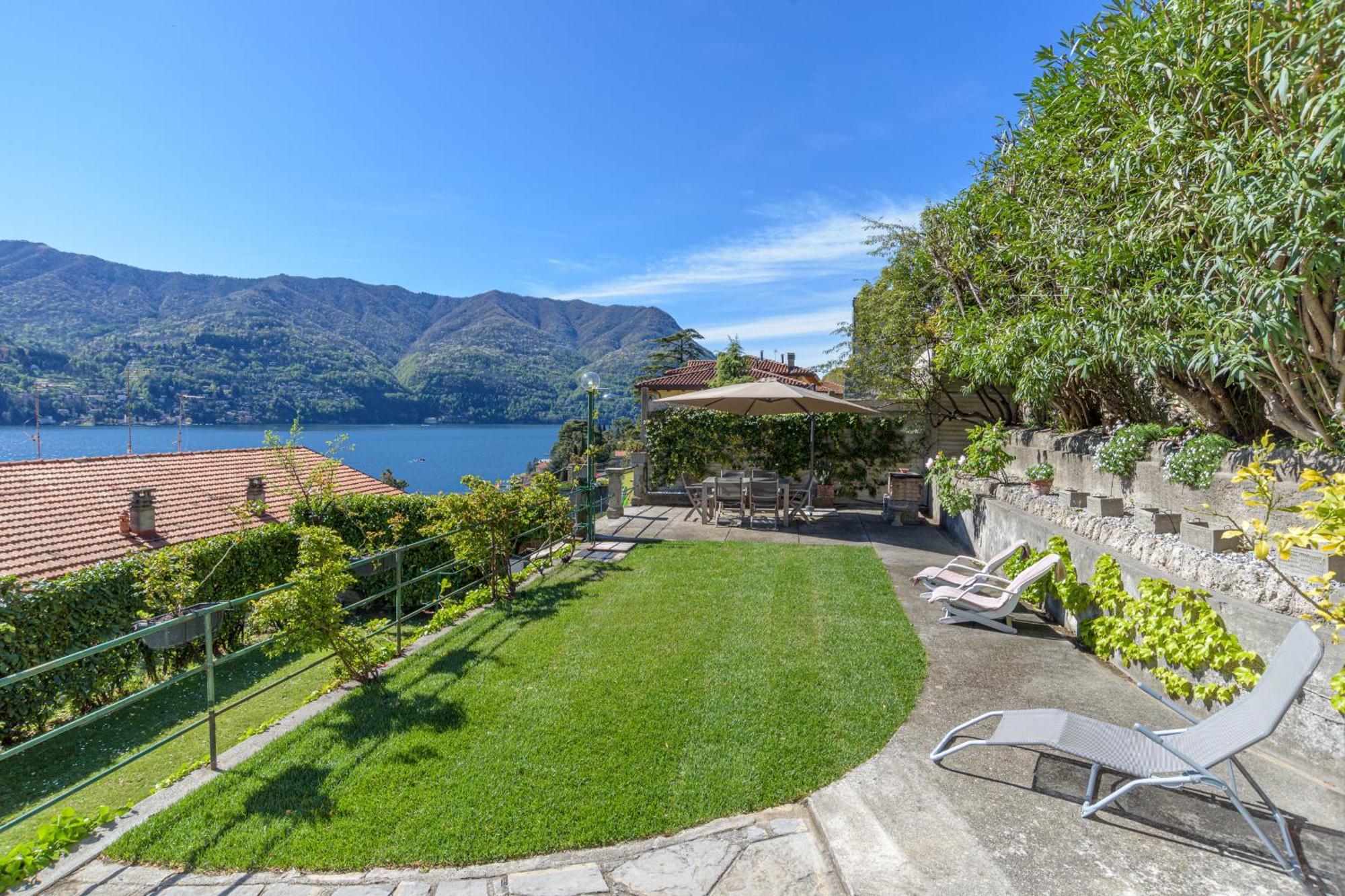 Casa Bambu - Splendida Vista Lago E Posto Auto Laglio Exteriér fotografie